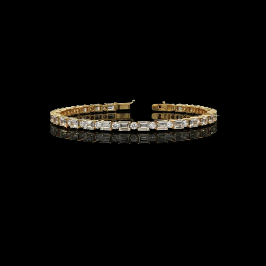 3.6 CT Lab Grown Emerald Cut Diamond Tennis Bracelet with Precision Cut Brilliance For Quiet Days