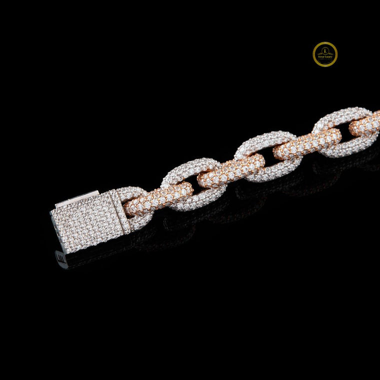 Round Cut Moissanite Pave Oval Link Chain Bracelet - view 2