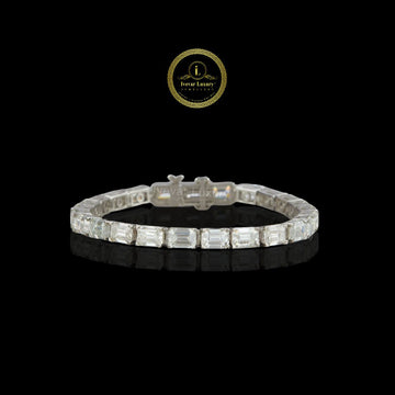 Personalized Lab Diamond Bracelet Unique & Sustainable jewelry By Ivevar