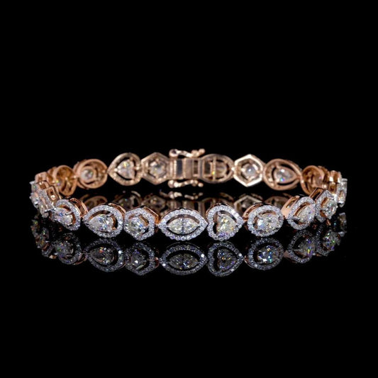 Elegant 14K Gold Custom Rose Cut Diamond Link Bracelet with Halo Detailing By Ivevar