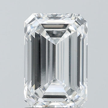 Dazzling Of 2.01 CT Emerald Shape D Color VS1 Clarity Lab Grown Diamond For Her Voice