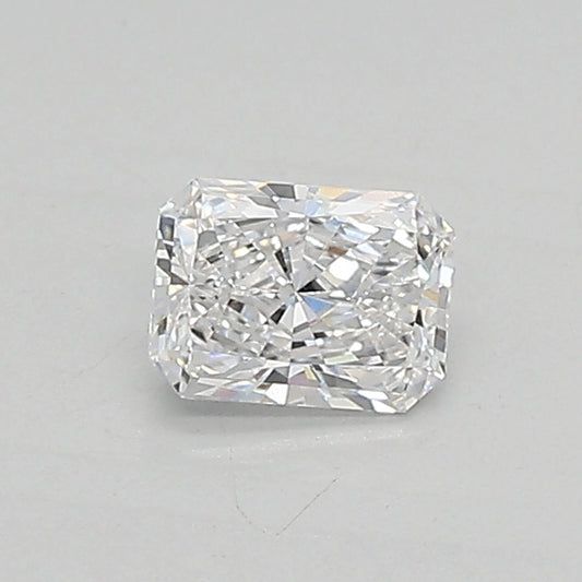 Hot Spelling 0.32 CT Radiant Shape D Color VVS2 Clarity Lab Grown Diamond For Soft Wind
