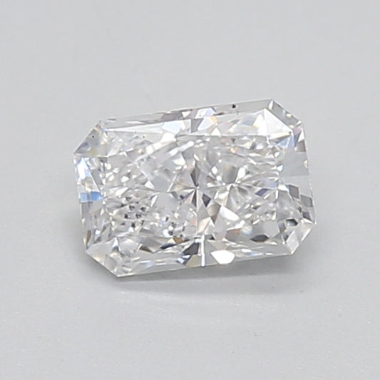 Stunning 0.45 CT Radiant Shape E Color SI1 Clarity Lab grown Diamond For Sweet Wait