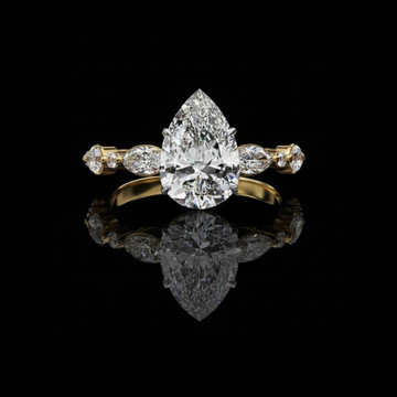 0.89 CT Pear Cut Moissanite Diamond Elegant Teardrop Bridal Ring with Marquise Side Stones Luxury Jewelry Gift