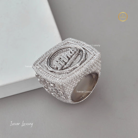 Handcrafted Custom Lab Grown Diamond Ring by Ivevar