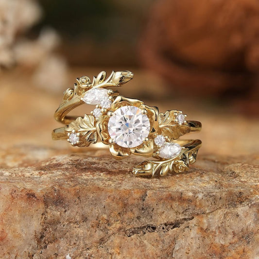 0.5 CT Blossom Vintage Inspired Moissanite Diamond Ring Set with Sculpted Floral Motifs and Leaf Accents