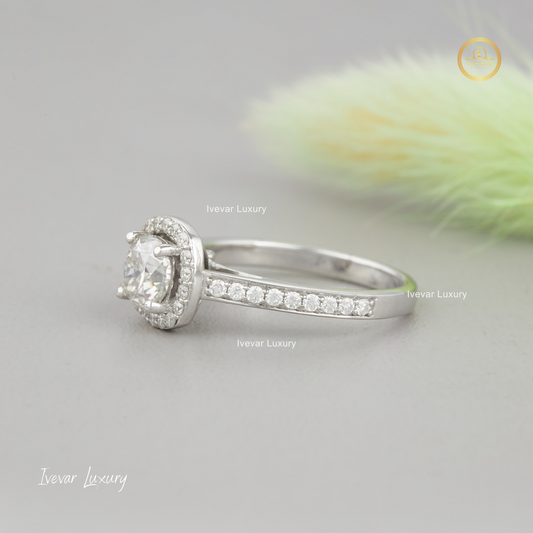 Designer 925 Silver Moissanite Diamond Ring by Ivevar