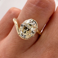 2.65 TCW Dazzling Oval Cut Lab Grown Diamond Solitaire Minimalist Luxury Engagement Ring For Her