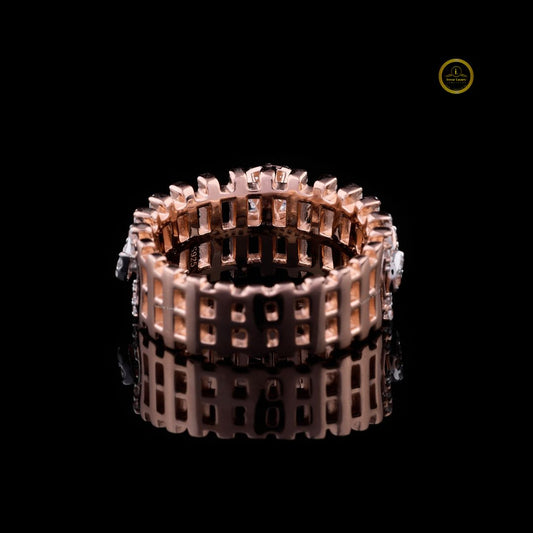 Round Lab Diamond Ladder Pave Statement Band - view 4