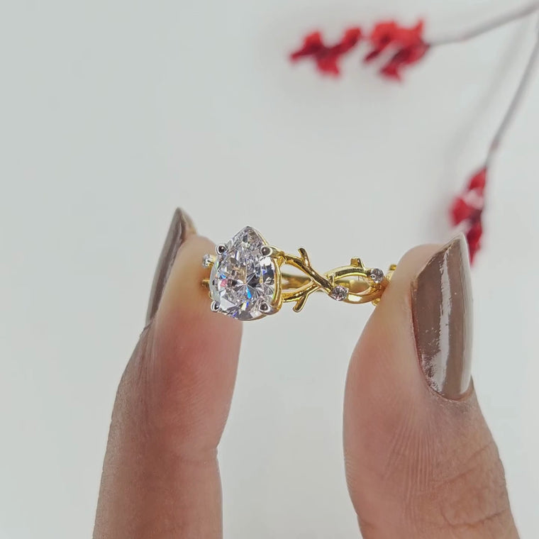 Nature Inspire Teardrop Cut Engagement Ring video