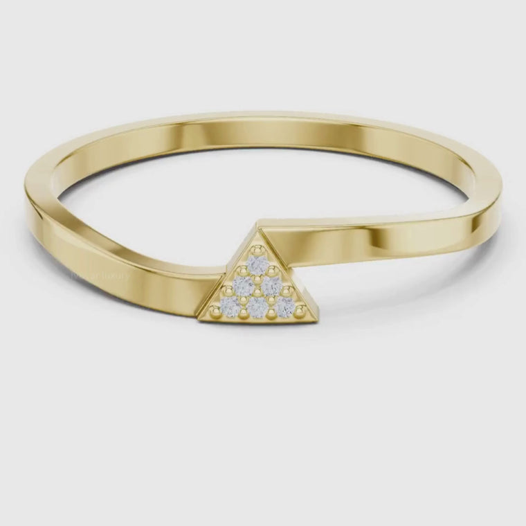 Minimalist Round Cut Wedding Band With Eternity Ring video