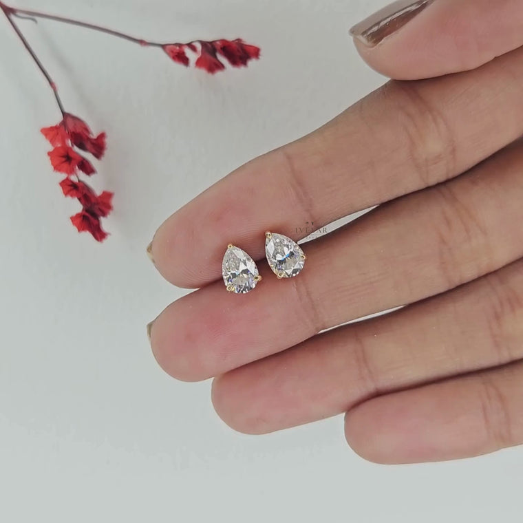 Teardrop Pear Cut Solitaire Stud Earring video
