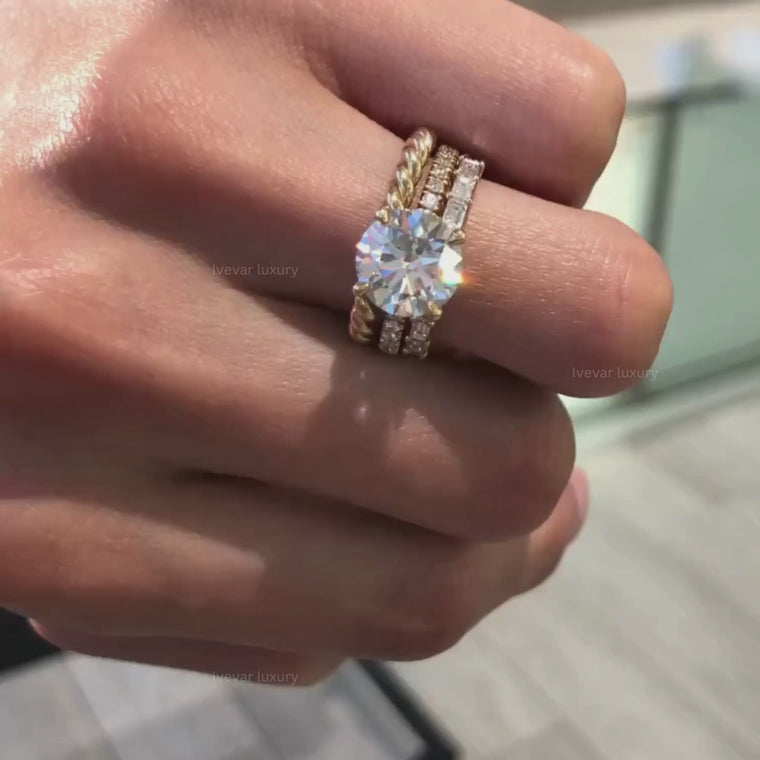 Round Cut Women's Modern Multi Band Bridal Ring Set video