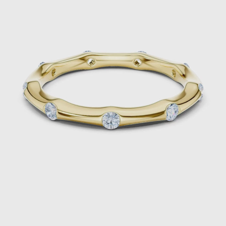 Round Bezel Wavy Wedding Band video