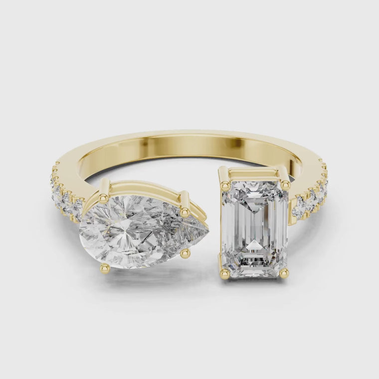 Pear & Emerald Cut Toi et Moi Engagement Ring video