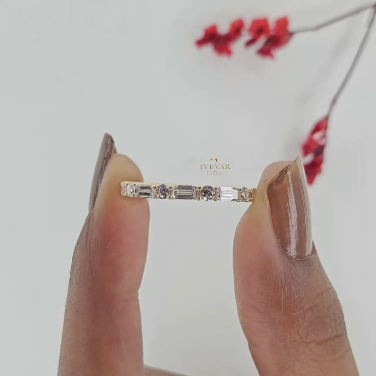 Baguette and Round Alternating Moissanite Stacking Band video