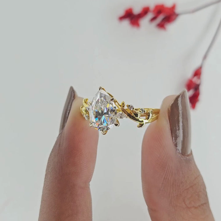 Nature Inspire Pear Cut Engagement Ring video