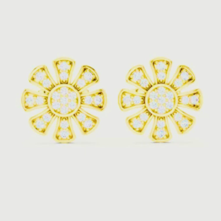 Daisy Floral Stud Earrings video