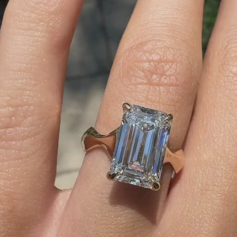Emerald Cut Solitaire Ring With Sculptural Band video