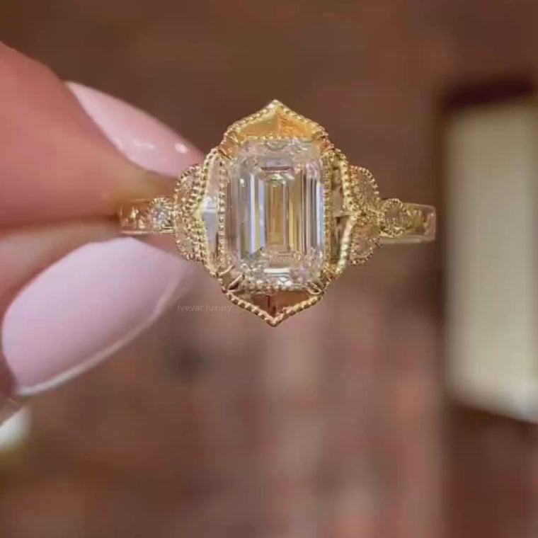 Vintage Art Deco Emerald Cut Engagement Ring video
