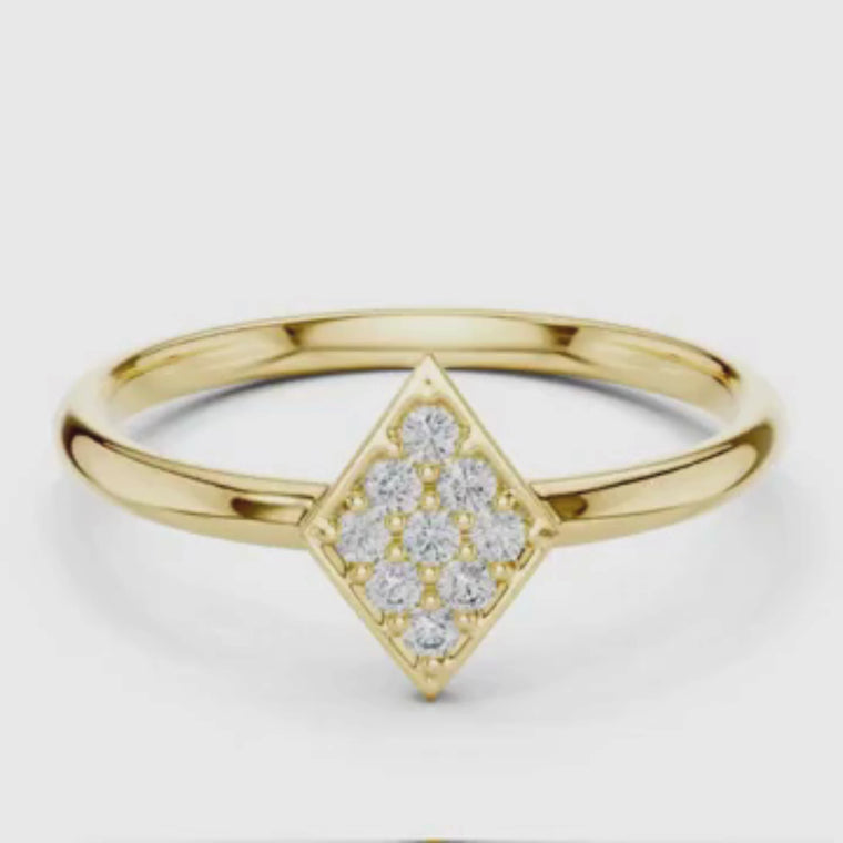 Round Cut Kite Cluster Ring with Pave Setting video