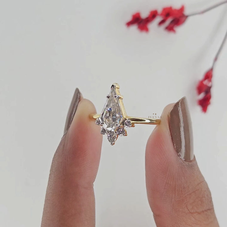 Antique Kite Shape Engagement Ring video