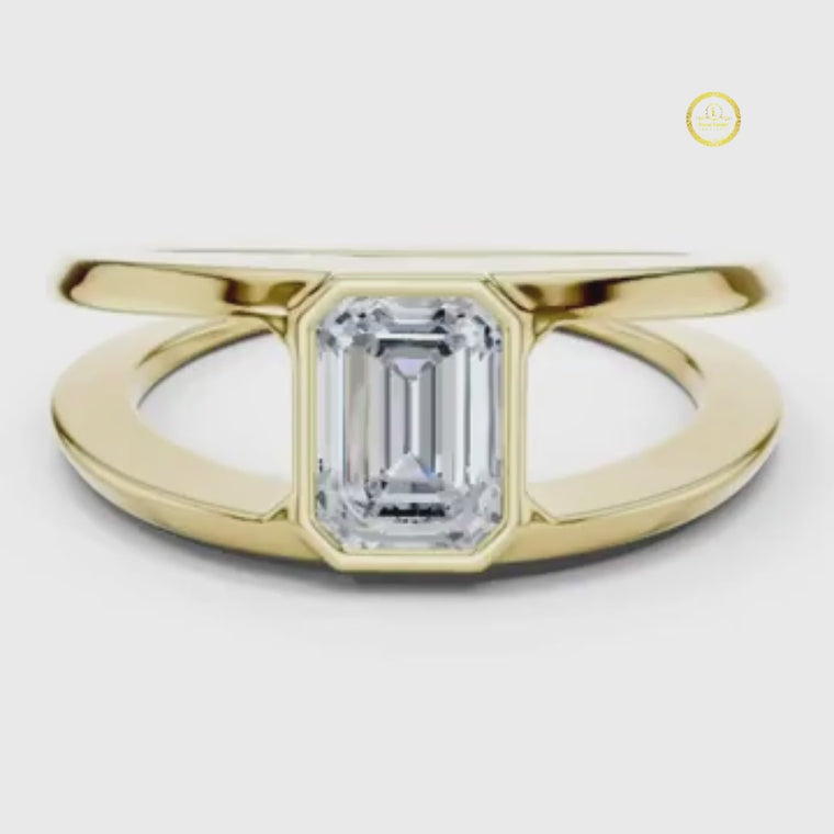Emerald Cut Men's Architectural Bezel Statement Band video