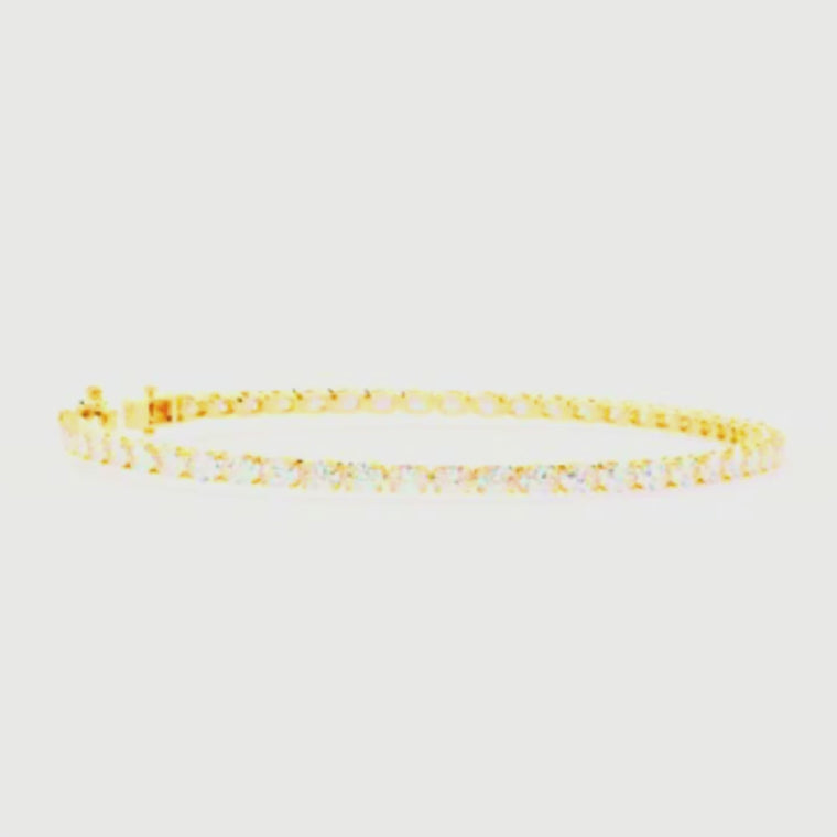 Round Cut Classic Tennis Bracelet video