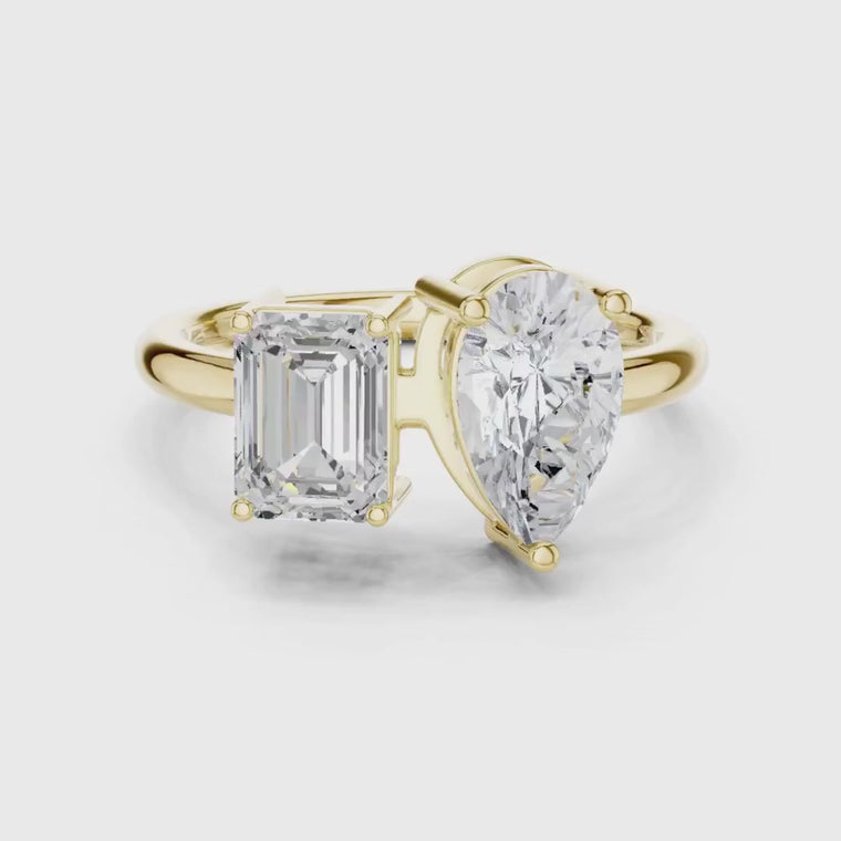 Emerald and Pear Cut Toi Et Moi Majestic Ring video