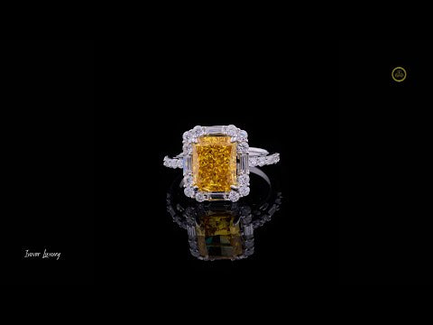 2.10 CT The Imperial Sunburst Moissanite Diamond Ring Radiant Cut Diamond Halo Ring