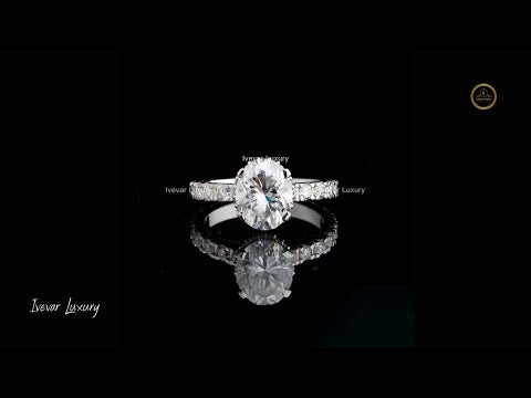 2.00 CT Luxurious Moissanite Diamond Solitaire Ring Gift for Proposal Day