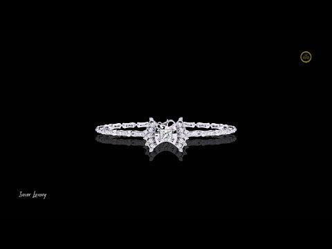 0.78 CT Luxurious Link Bracelet with Sparkling Princess Cut Center Moissanite Diamond