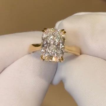 4.00 CT Signature Radiant Cut Moissanite Diamond Solitaire Ring For Special One