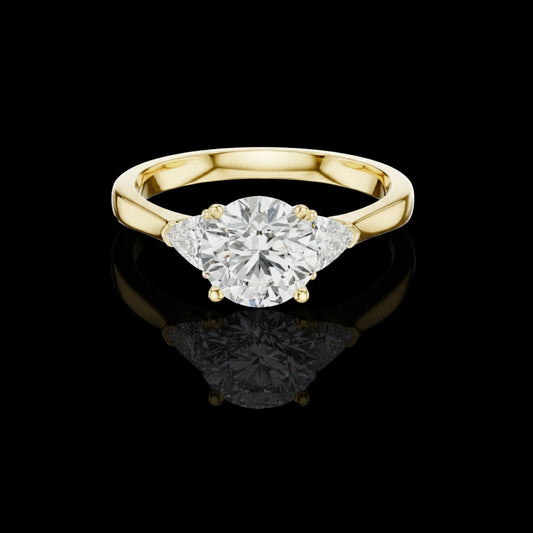2.50 CT Vintage Moissanite Round Cut Diamond Ring For Royal Look