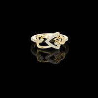 0.30 TCW Latest Moissanite Round Cut Interlinked Diamond Ring with Modern Arrow Design