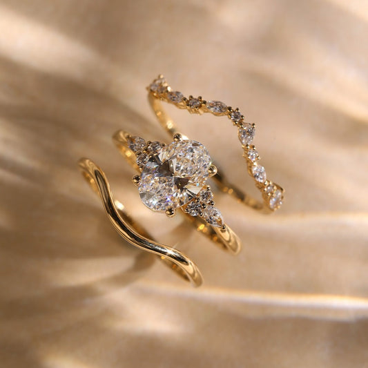 Oval Cut Moissanite Wedding Bridal Ring Set - view 2