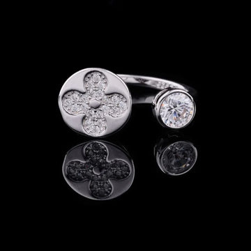 0.75 CT Crystal Bloom Dual Face Lab Grown Designer Ring with Petal Floral Detail