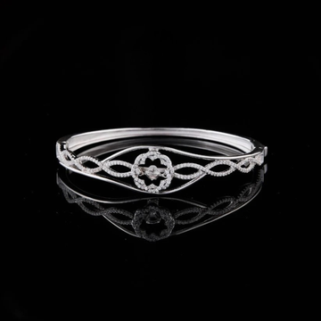 3.5 TCW Luxury Twisted Design Lab Grown Bracelet Featuring a Central Radiant Flower and Pave Detailing By Ivevar
