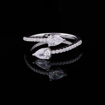 1.00 CT Gleaming Bridal Dream Lab Grown Pear Diamond Ring in Sterling Silver with High Quality