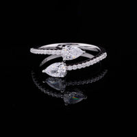 1.00 CT Gleaming Bridal Dream Moissanite Pear Diamond Ring in Sterling Silver with High Quality