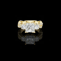 2.5 CT Majestic Princess Cut Three Stone Lab Diamond Ring in Gold For Engagement